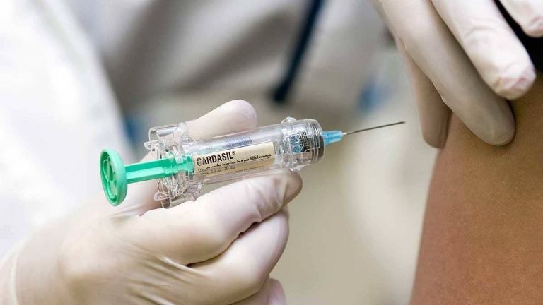 Những lưu ý bạn cần biết khi tiêm phòng HPV (tư vấn A-Z)