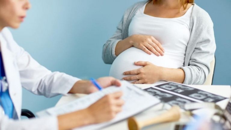 Các mốc sàng lọc quan trọng trước sinh (bác sĩ tư vấn từ A-Z)